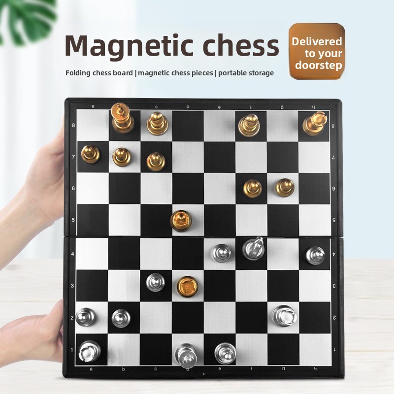 Jeu d'échecs magnétique or et  - Book Party Games avis et prix